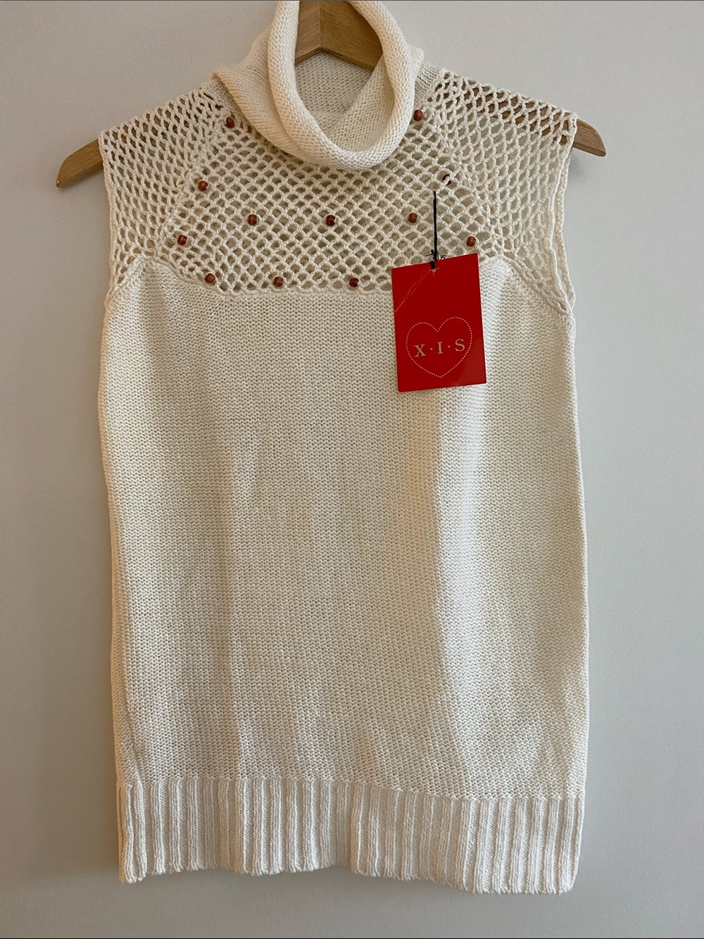 Sleeveless Cream linen x cotton Turtleneck Summer Sweater with Openwork Yoke